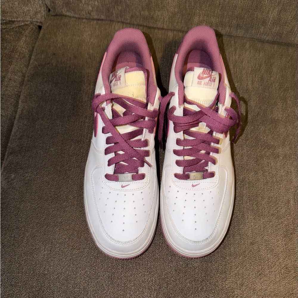 Nike Air Force 1 Bordeaux Sneakers - White with Purple Accents Size 12